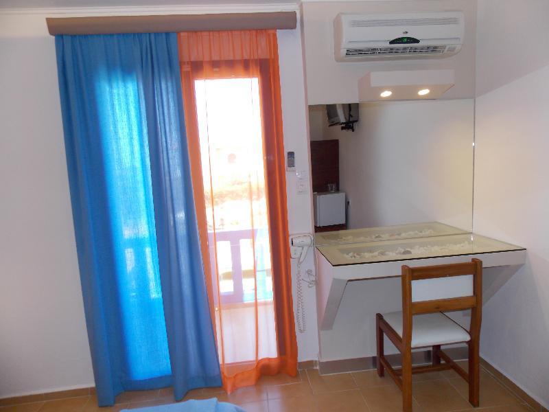Mari Beach Georgioupoli Buitenkant foto